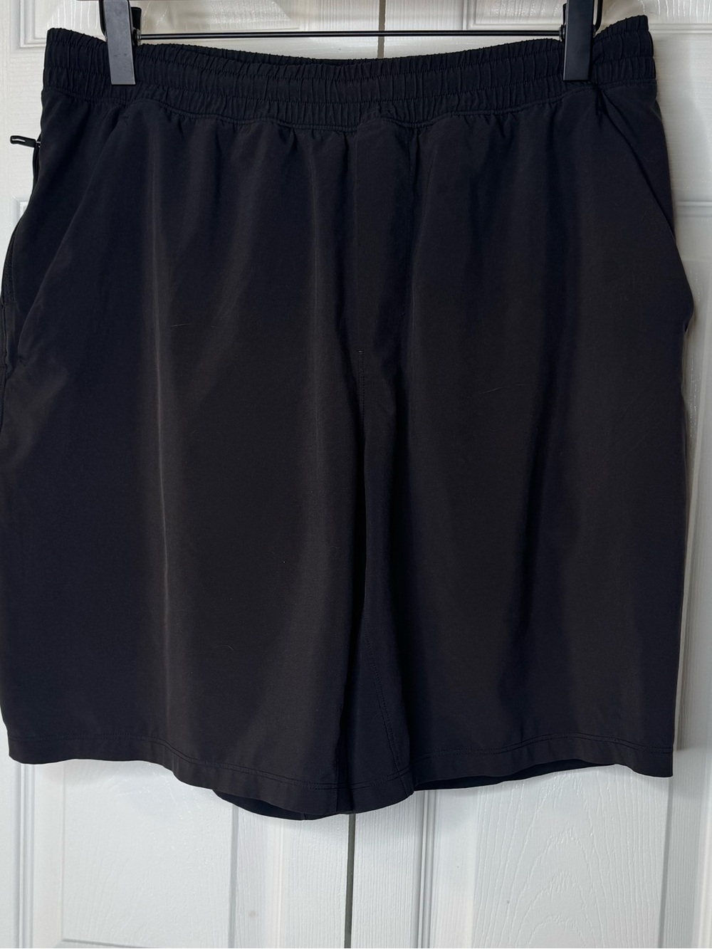 Lululemon - Picture 3 of 3
